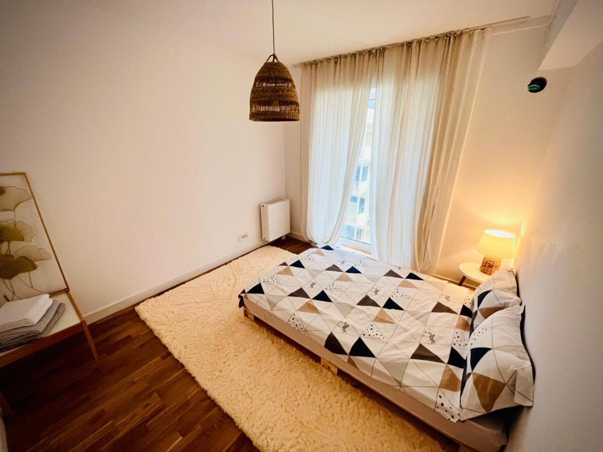Exquisite - Two Bedroom Apartment Bukarest Exteriör bild